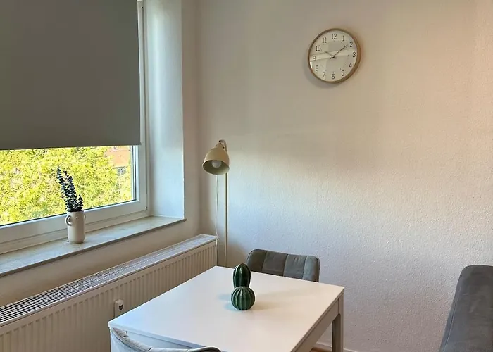Gemuetliches 1-zimmer In Lebenstedt *